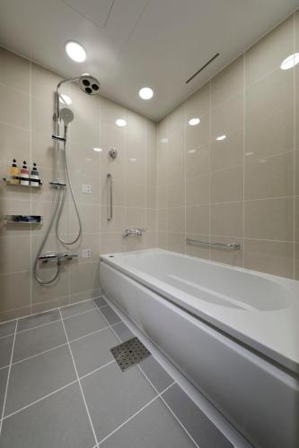 Superior Twin Room with Tower View - Non - Smoking del hotel Granvia Kyoto. Foto 1