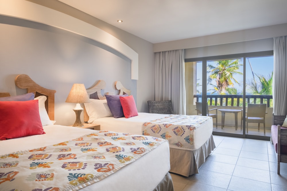 Habitación Premium doble, frente al mar del hotel Iberostar Waves Bahia