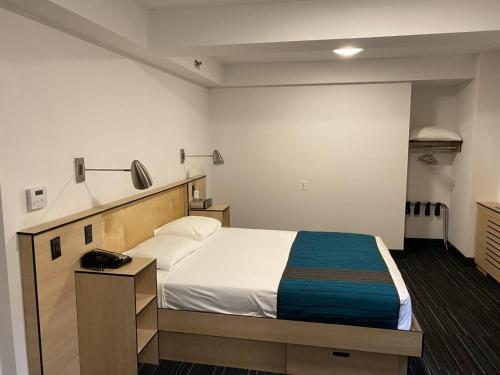 Cápsula con cama grande - Adaptada para personas con discapacidad del hotel Pod 51. Foto 2