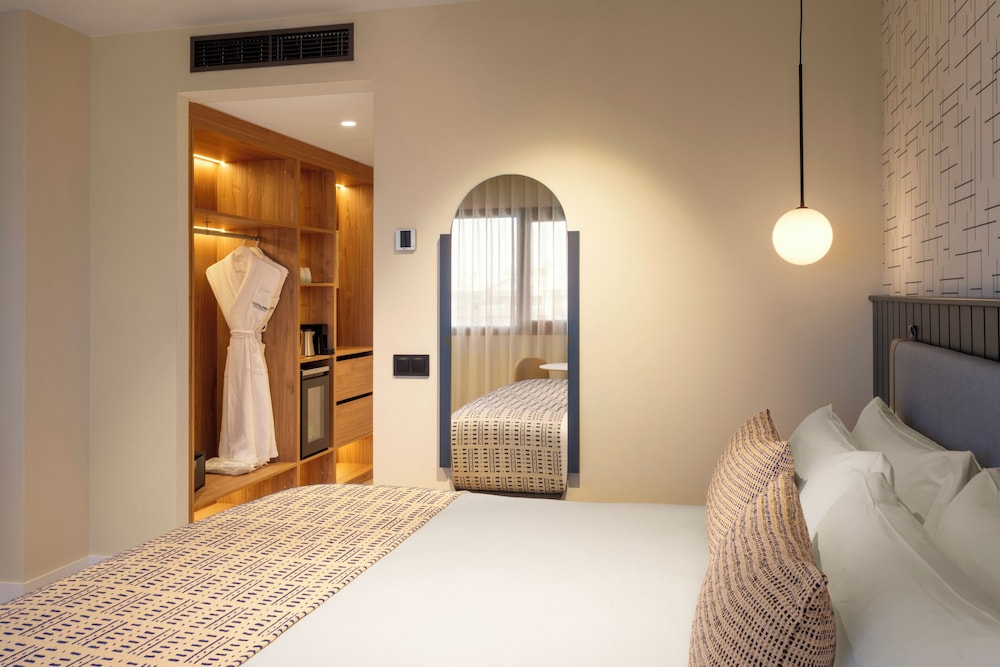 Habitación Premium Doble del hotel Catalonia Málaga. Foto 3
