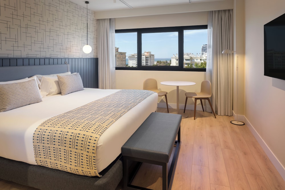 Habitación Premium doble (View) del hotel Catalonia Málaga