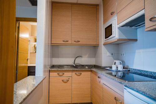 Apartamento de 1 dormitorio del hotel Compostela Suites. Foto 2