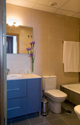 Apartamento de 1 dormitorio - 2 camas individuales del hotel Compostela Suites. Foto 12