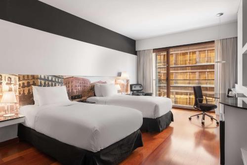 Habitación Doble - 2 camas del hotel Hilton Madrid Airport