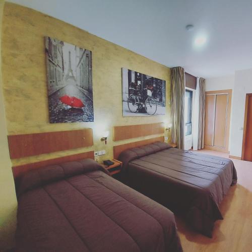 Habitación Familiar del hotel Castilla. Foto 4