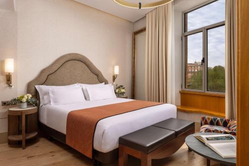 Habitación Prémium con vistas al Prado del hotel Nh Collection Madrid Paseo Del Prado