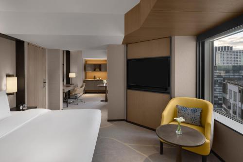 Suite Tsuki con acceso al salón club del hotel Intercontinental Ana Tokyo, An Ihg. Foto 4