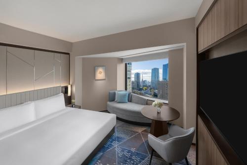 Habitación Premium con cama extragrande del hotel Intercontinental Ana Tokyo, An Ihg. Foto 3