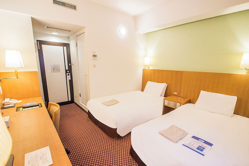 Habitación con 2 camas individuales, no fumadores del hotel Hearton Shinsaibashi. Foto 4