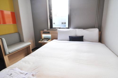 Habitación Doble - No fumadores del hotel Sotetsu Grand Fresa Osaka - Namba. Foto 2