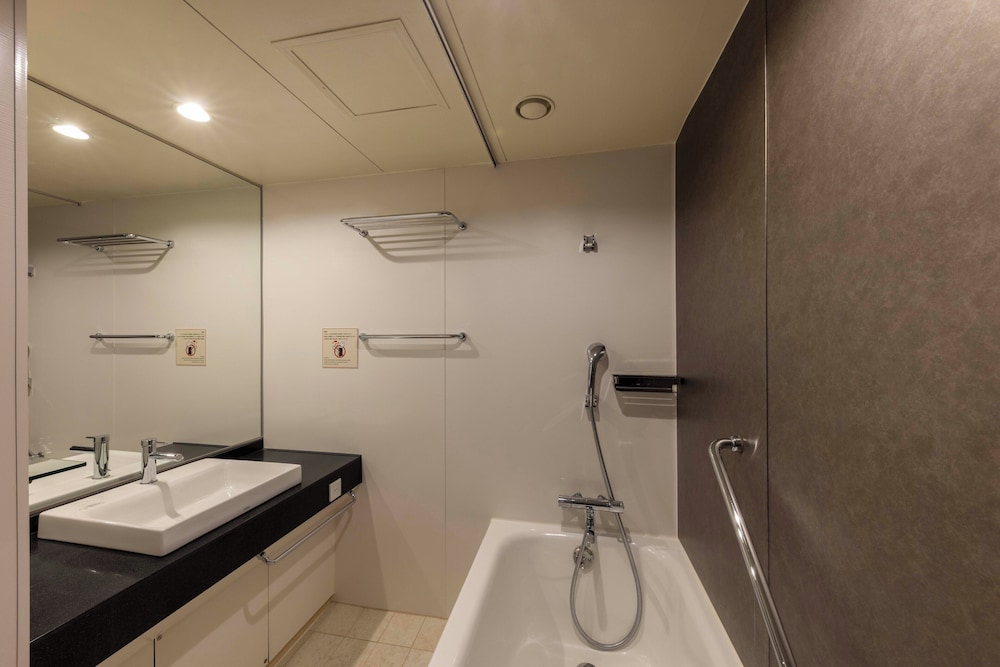 Suite del hotel Rihga Royal Osaka. Foto 8