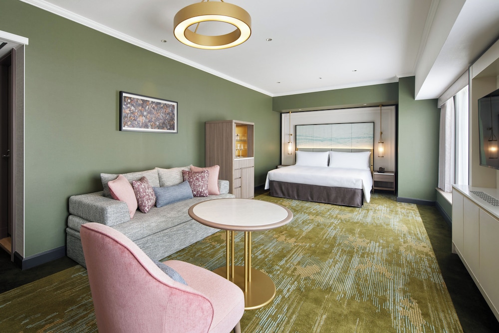 Suite, 1 cama de matrimonio grande, en esquina del hotel Rihga Royal Osaka
