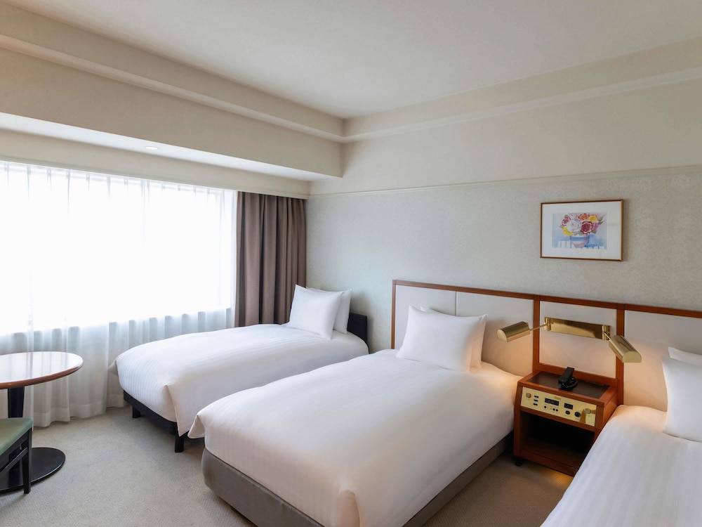 Habitación Clásica Triple (2 Camas Individuales + Sofá Cama) - Acceso al Salón del hotel Grand Mercure Sapporo Odori Park