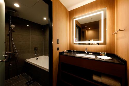 Habitación en planta de lujo - No fumadores - 2 camas del hotel Nikko Kanazawa. Foto 3
