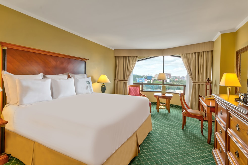Habitación ejecutiva (Superior) del hotel Barceló Guatemala City. Foto 4