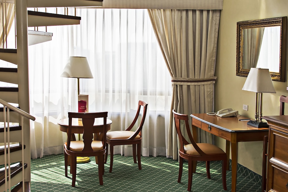 Suite Duplex Premium Level del hotel Barceló Guatemala City. Foto 5
