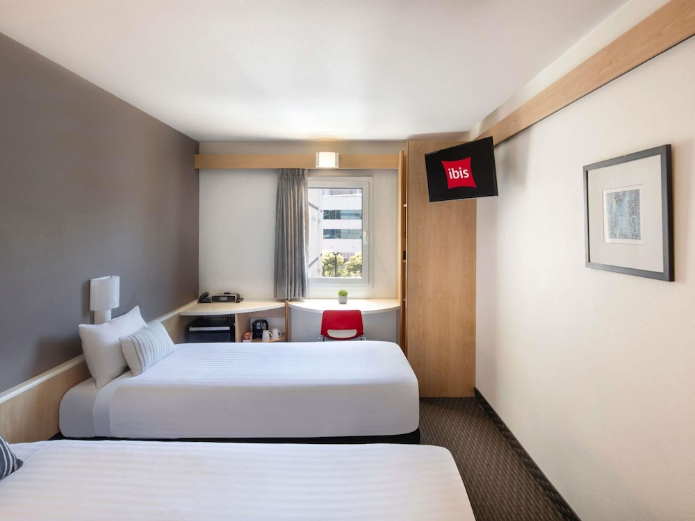 Habitación estándar, 2 camas individuales del hotel Ibis Sydney Thornleigh. Foto 6