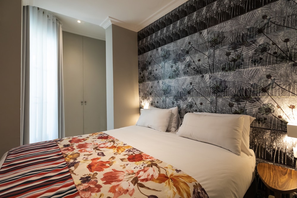 Suite Deluxe (La Nuit Blanche) del hotel Residence and Spa Le Prince Regent. Foto 3