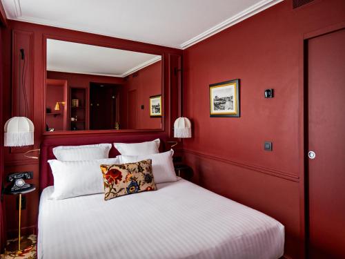 Chambre Premium - vue Tour Eiffel - accès au spa offert del hotel Duquesne Eiffel. Foto 2