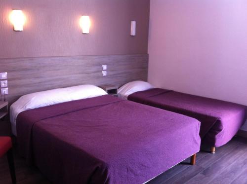 Habitación Triple del hotel Grand Magenta. Foto 3