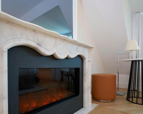Suite Junior con acceso al spa del hotel R De Paris