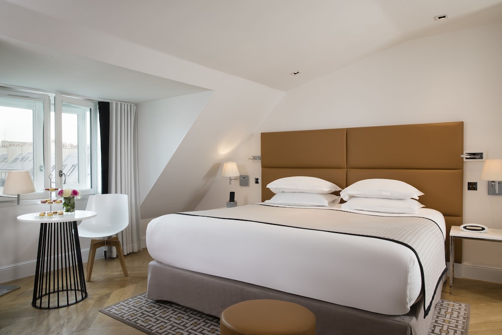 Suite Junior del hotel R De Paris