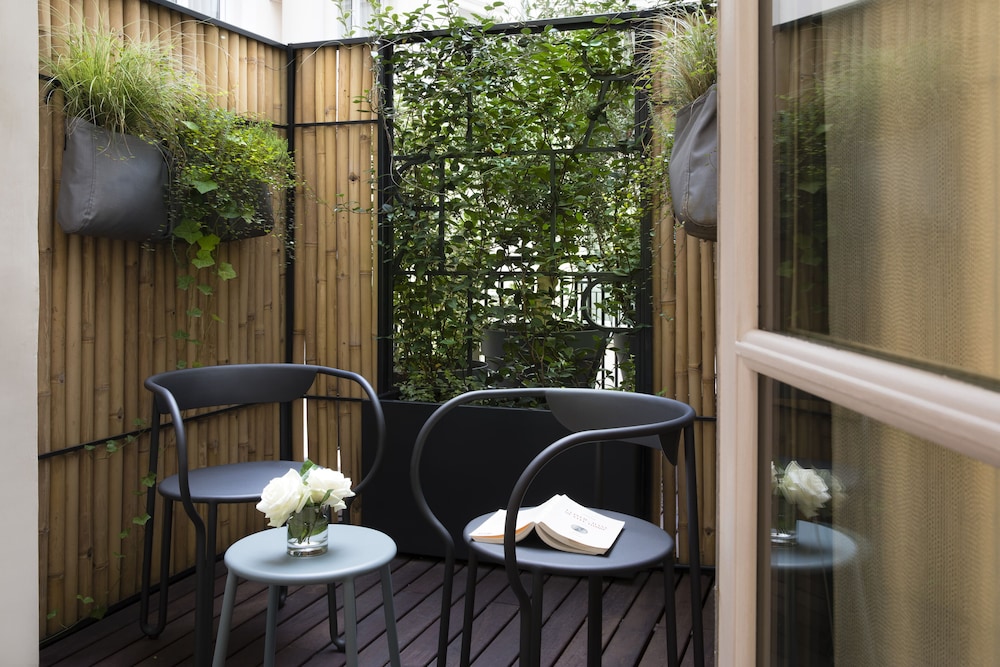 Habitación Deluxe, terraza del hotel R De Paris. Foto 5