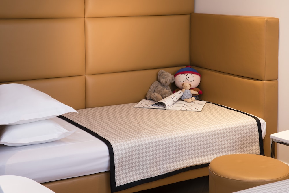 Suite Junior con Patio - Acceso al Spa del hotel R De Paris. Foto 1