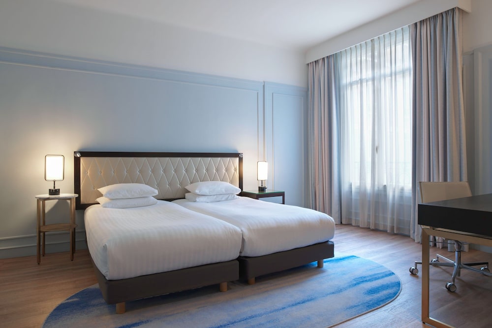 Habitación superior, 2 camas individuales del hotel Marriott Paris Opera Ambassador