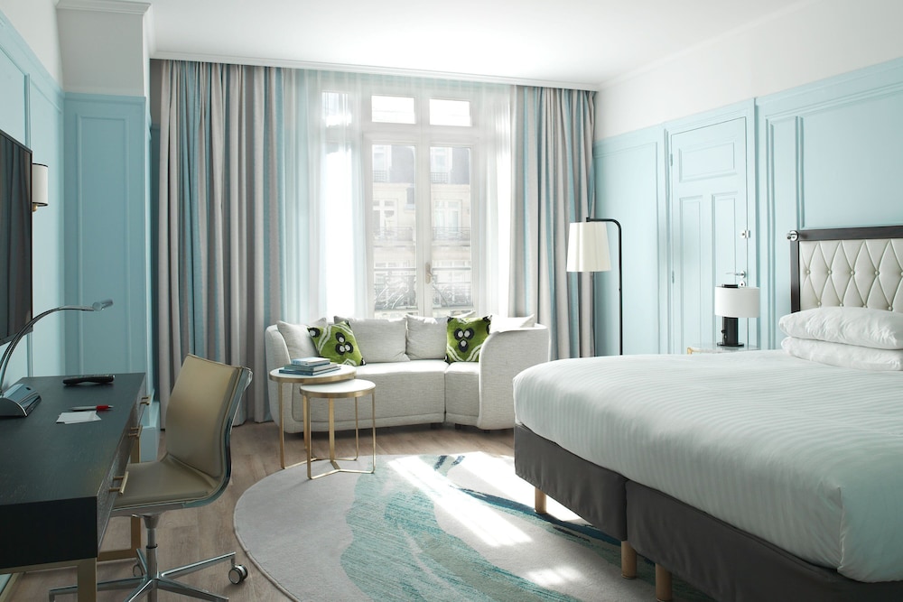 Habitación ejecutiva, 2 camas individuales del hotel Marriott Paris Opera Ambassador. Foto 4