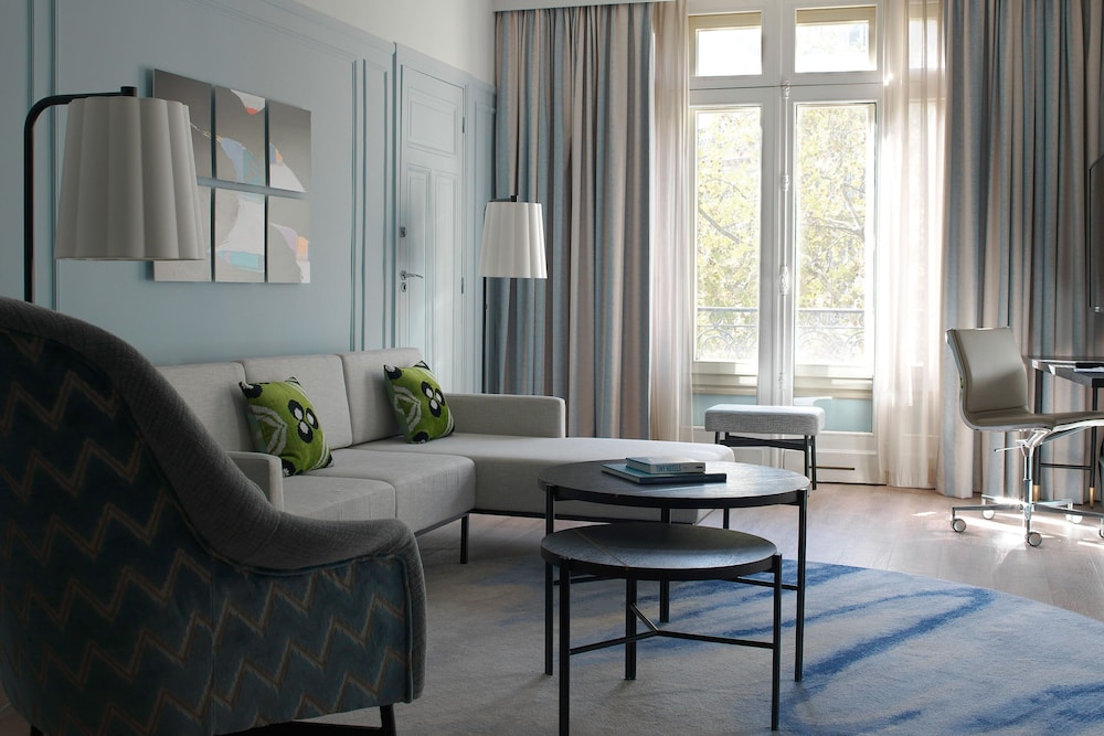 Suite ejecutiva, 1 cama de matrimonio grande del hotel Marriott Paris Opera Ambassador