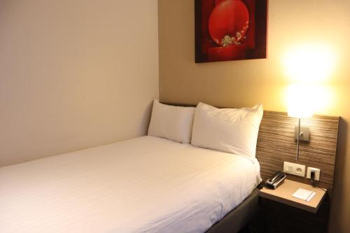Habitación Individual del hotel Timhotel Odessa Montparnasse. Foto 2