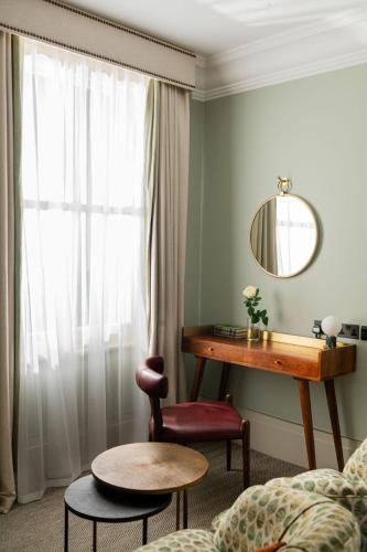 Suite Junior del hotel Tophams. Foto 1