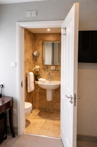 Habitación Individual del hotel Tophams. Foto 2