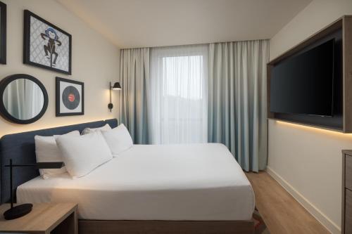 Habitación Superior Queen del hotel Hampton By Hilton London City. Foto 6