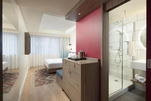 Habitación Queen accesible del hotel Hampton By Hilton London City. Foto 2