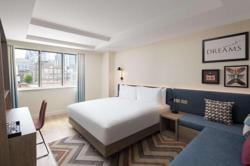 Habitación King del hotel Hampton By Hilton London City. Foto 5