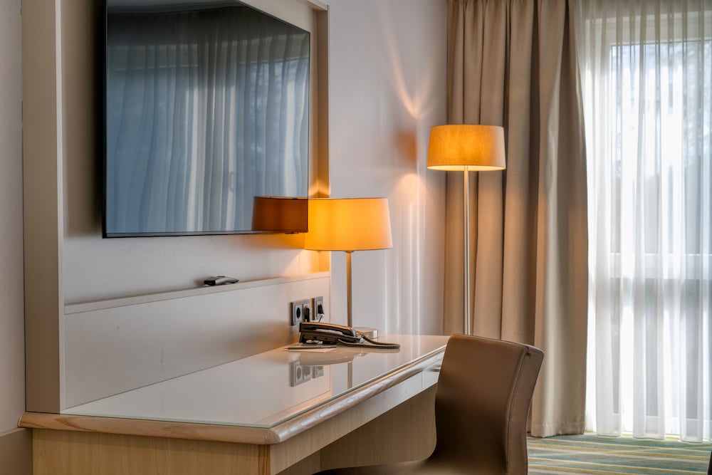Habitación Estándar con cama individual del hotel Mercure Düsseldorf Kaarst. Foto 2