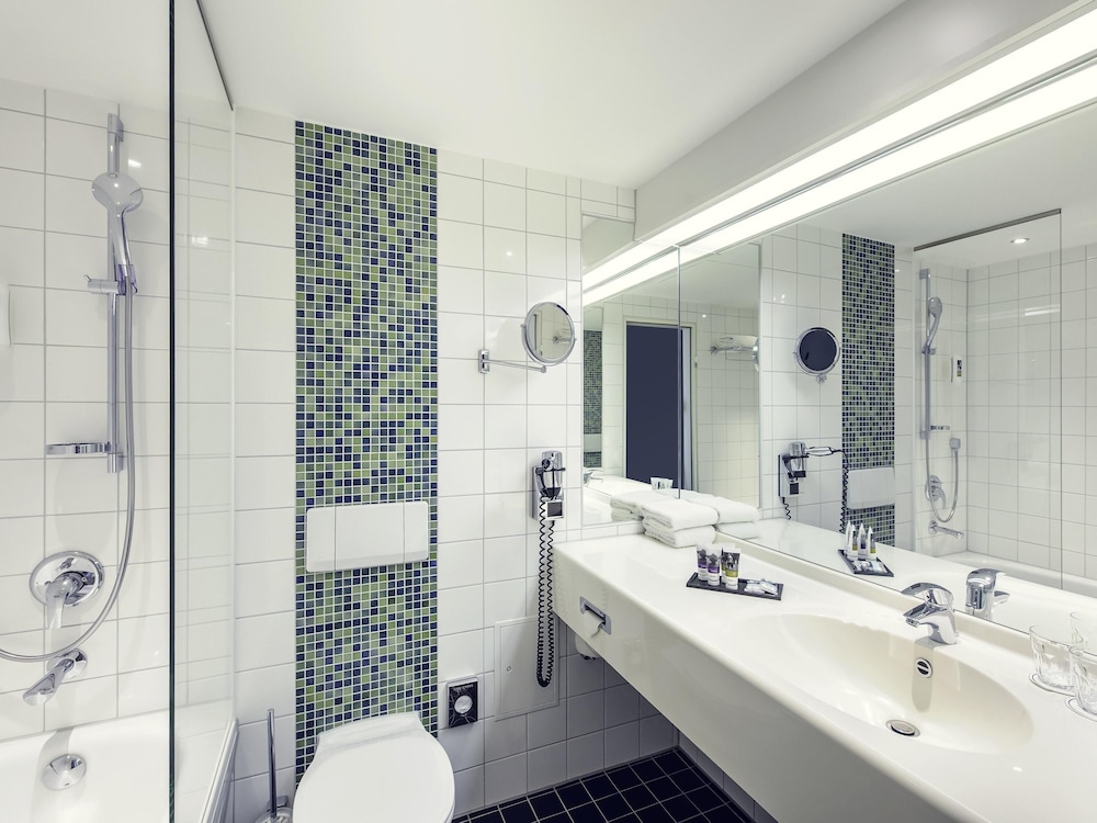 Habitación estándar con dos camas individuales del hotel Mercure Düsseldorf Kaarst