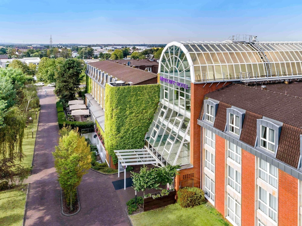 Habitación estándar con dos camas individuales del hotel Mercure Düsseldorf Kaarst. Foto 1