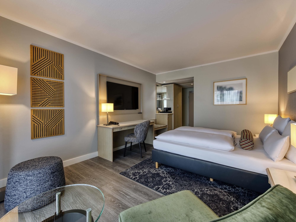 Habitación Comfort con 1 cama doble del hotel Mercure Düsseldorf Kaarst. Foto 1