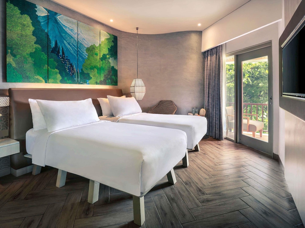 Habitación Deluxe con Dos Camas Individuales y Balcón (Hasta 2 Adultos y 1 Niño) del hotel Mercure Kuta Bali