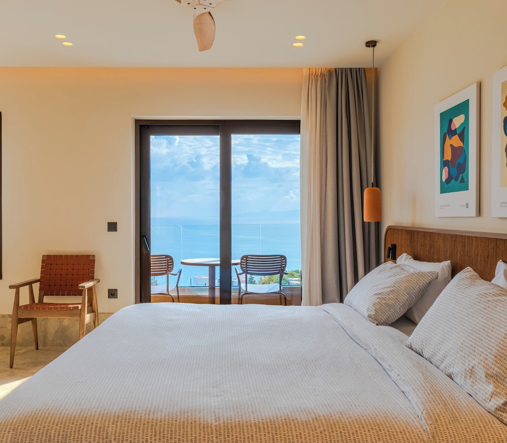Habitación Innside con vistas al mar del hotel INNSiDE by Melia Elounda