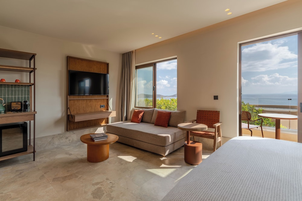 Loft con Vistas al Mar del hotel INNSiDE by Melia Elounda. Foto 6