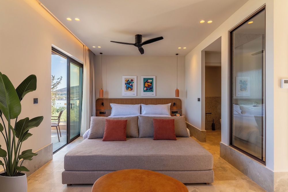 Loft con Vistas al Mar del hotel INNSiDE by Melia Elounda. Foto 14