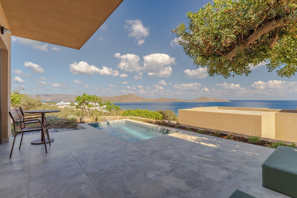 Loft con Piscina Privada y Vistas al Mar del hotel INNSiDE by Melia Elounda