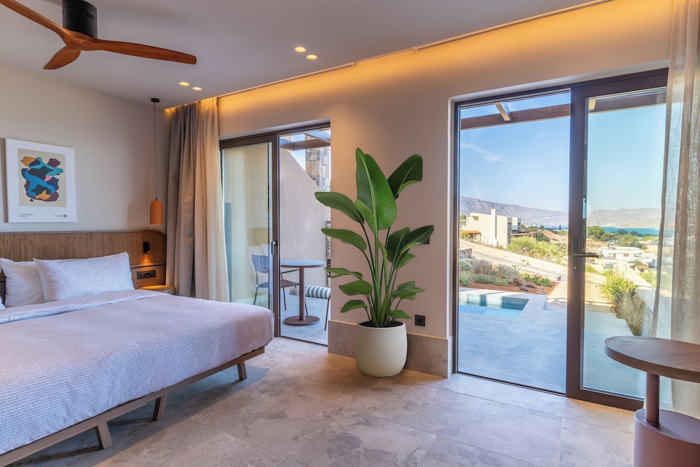 Loft con Piscina Privada y Vistas al Mar del hotel INNSiDE by Melia Elounda. Foto 10