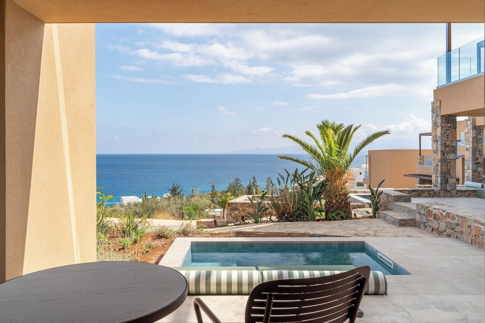 Casa de Playa con Piscina Privada y Vistas al Mar del hotel INNSiDE by Melia Elounda. Foto 2