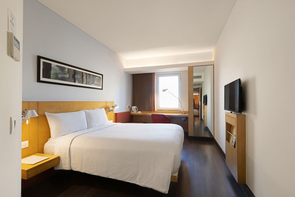 Habitación Estándar Queen del hotel Ibis Gurgaon Golf Course Road. Foto 3