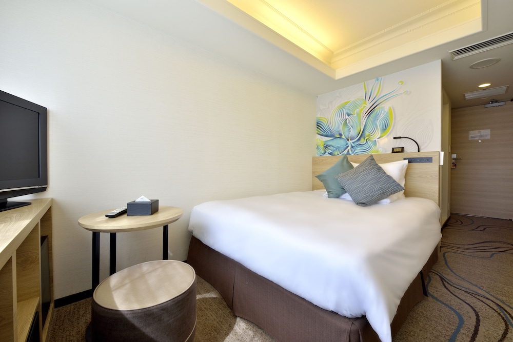 Habitación Estándar, 1 Cama Doble - No Fumador del hotel Novotel Okinawa Naha. Foto 1